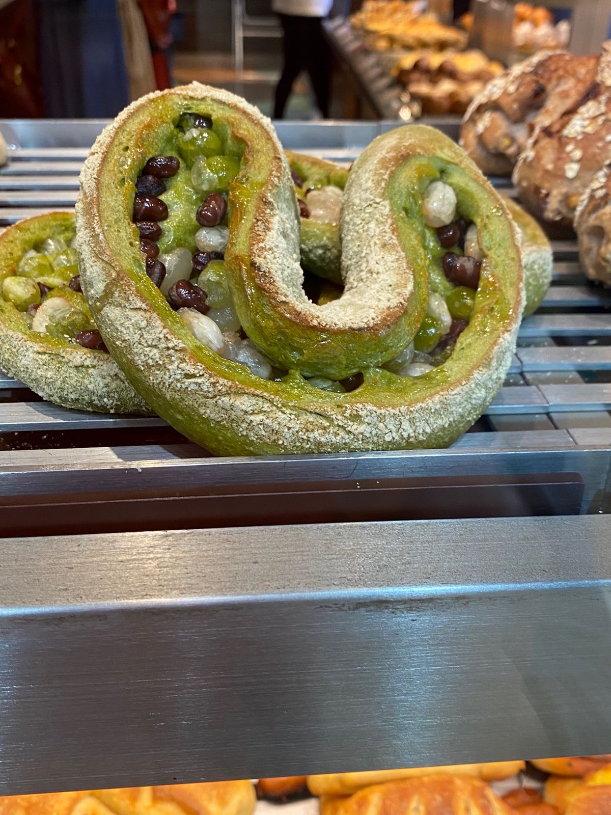 朝ごはんは札幌市内の人気パン屋さんのモーニング🥐

パン・オ・トラディショ...