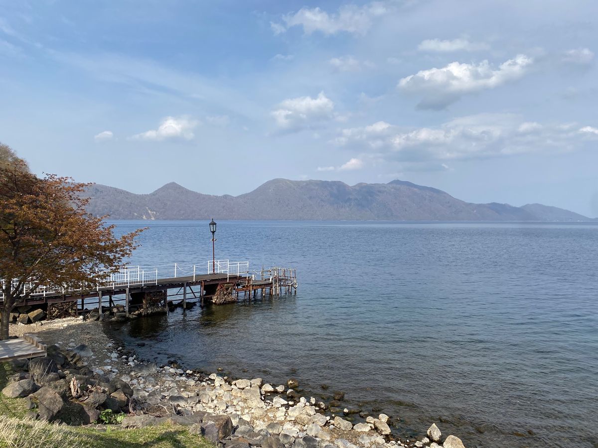 北海道弾丸旅行(16)
２日目のメインは支笏湖丸駒温泉♨️
支笏湖温泉の対...