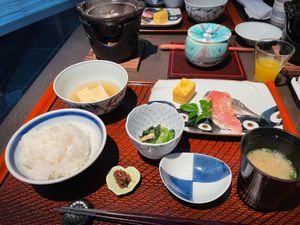 夜ごはん
うなぎの土鍋ごはんおいしかった
夏のおもてなし
カキ氷🍧