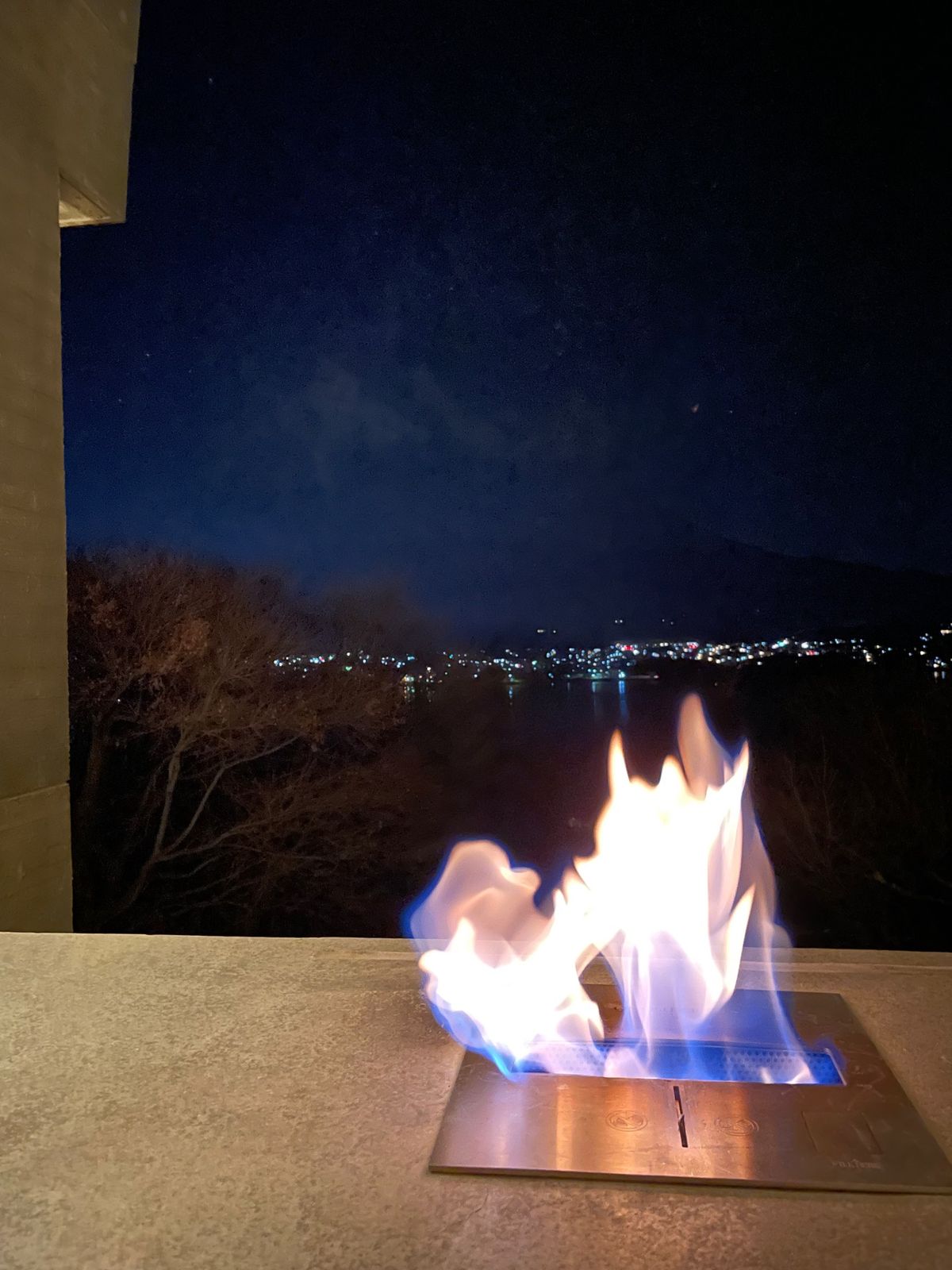 無料でいただけるバームクーヘン💗おいしかった。
夜ごはんは、中腹のレストラ...