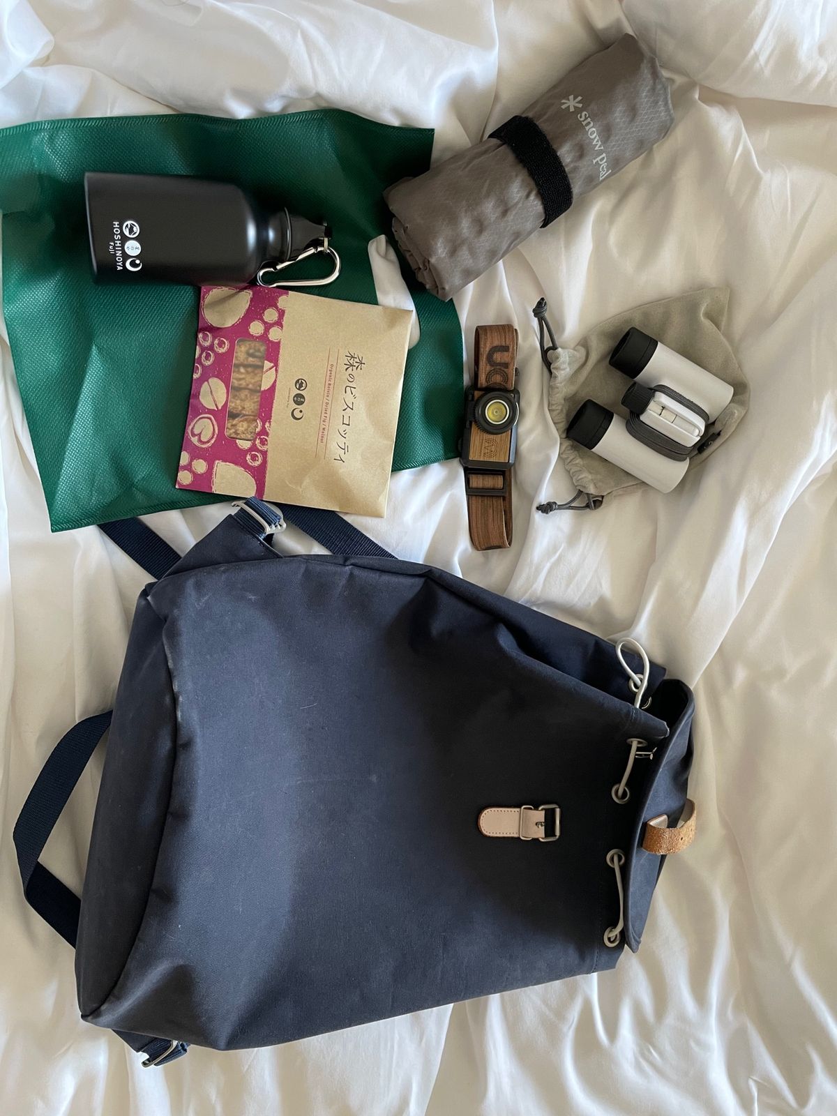 お部屋で朝食🥞
寒いから室内で❄️
ピクニック気分✨
朝風呂もサイコー👍
...