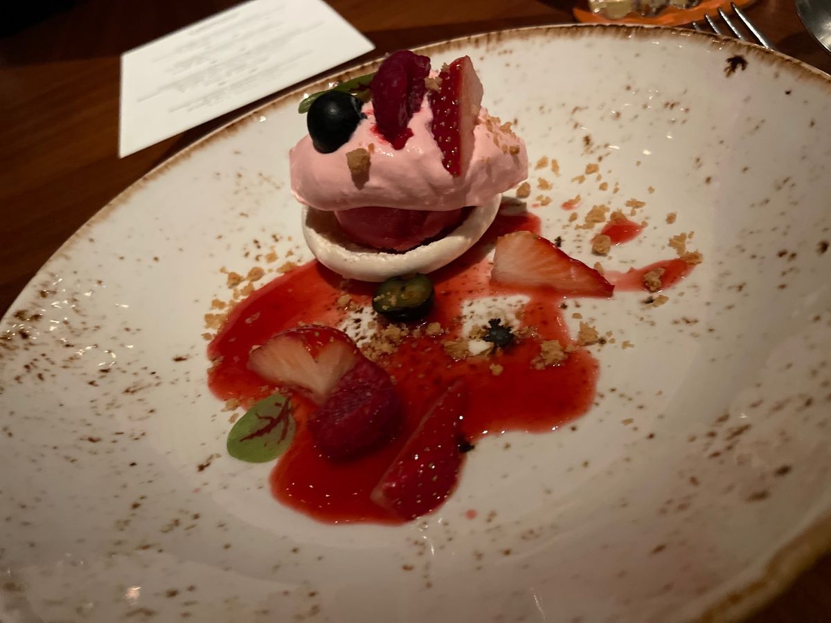 ディナー
Lake house