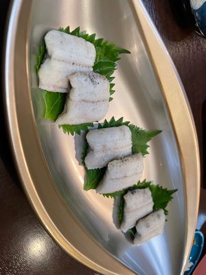 浜松餃子おいしかったぁ🥟もっとたべたかったー
あつみ　うなぎ　白焼がおいし...