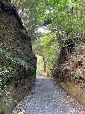 油山寺
こちらも広大
滝行してる方もいた。
広々と空気がよいお寺が多い静岡