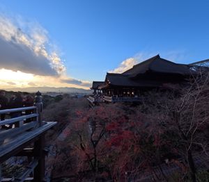 清水寺
今年の漢字　『戦』

行きたいところ行ききれず、まだまだ京都楽しめ...