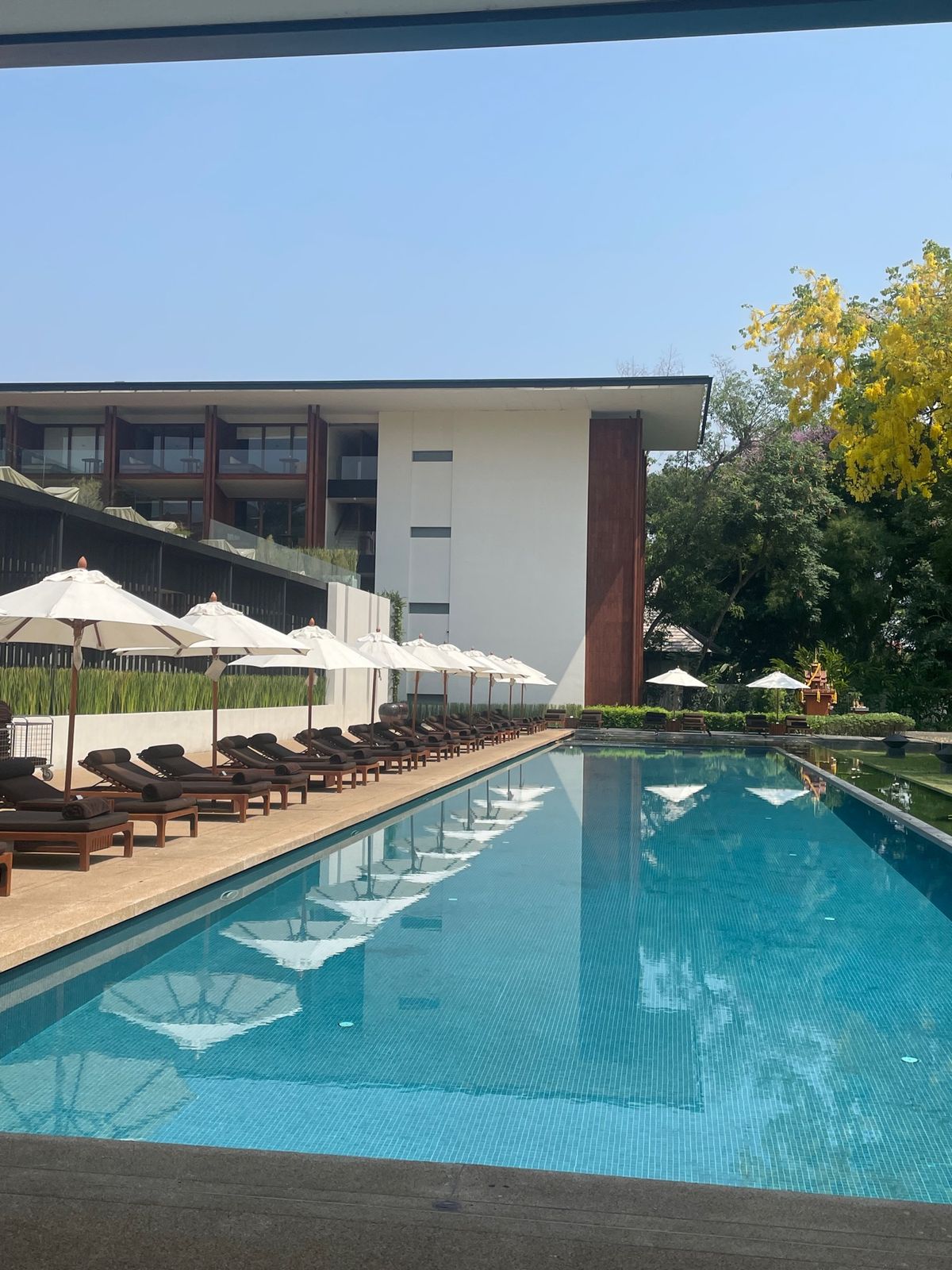 暑かったけどもっと長く滞在したかった！
お買い物三昧の旅もそろそろ終わり…...