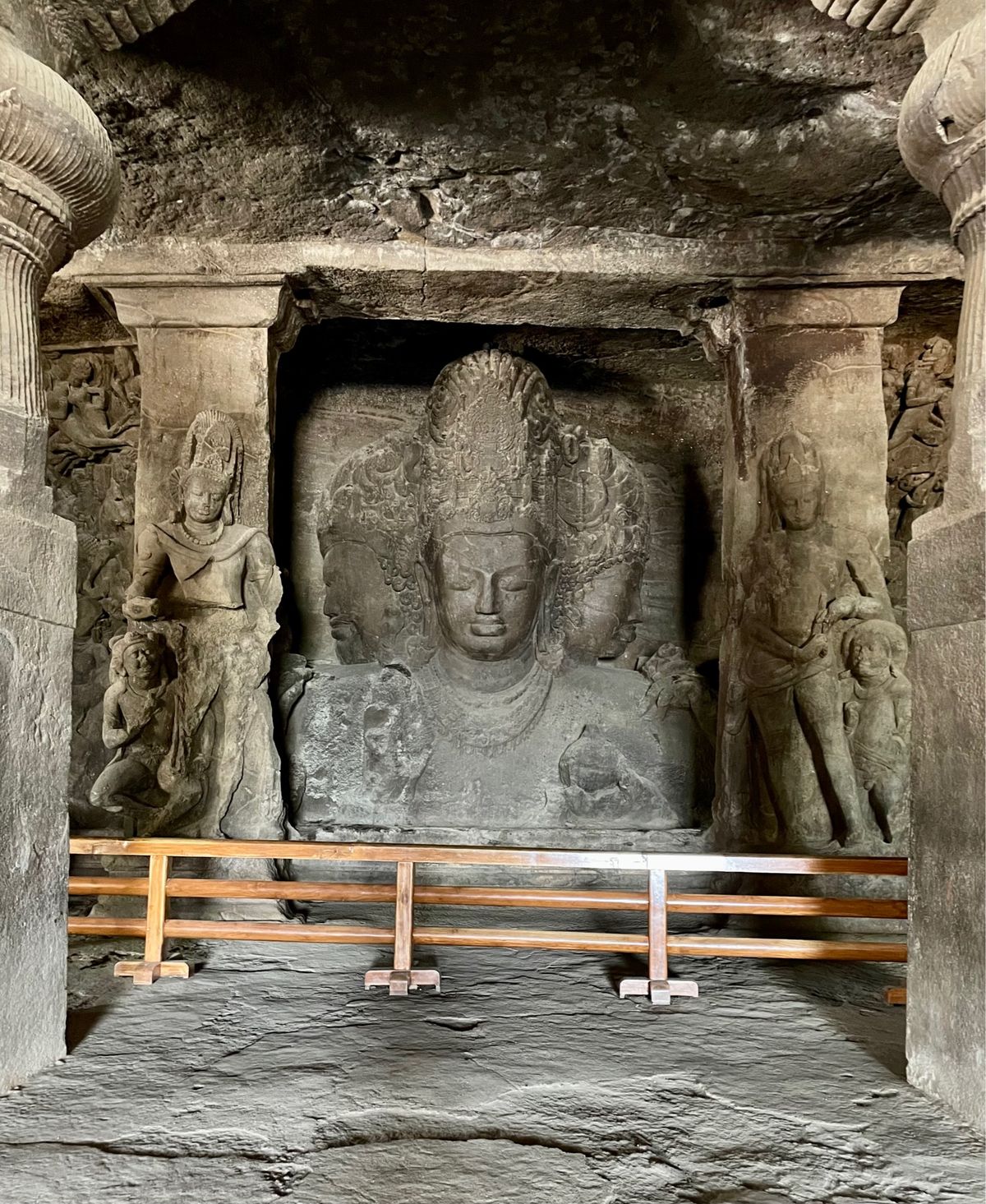 世界遺産エレファンタ石窟群