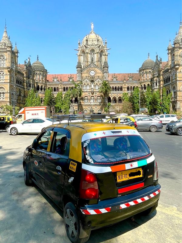 インド・ムンバイ「ムンバイの旅」の写真：世界遺産チャトラパティシバージー駅