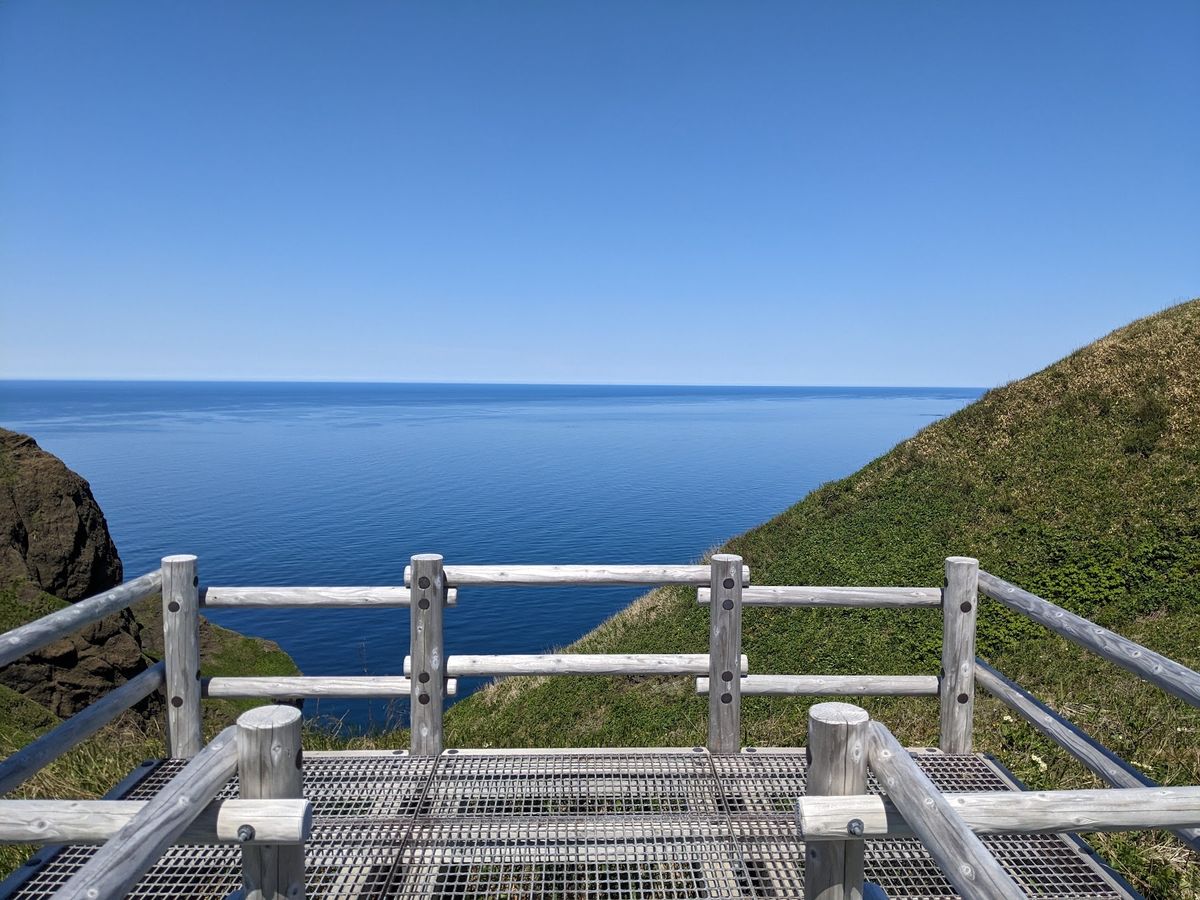 キンバイの谷。
よく分からないがとにかくここが最高なことは分かる。