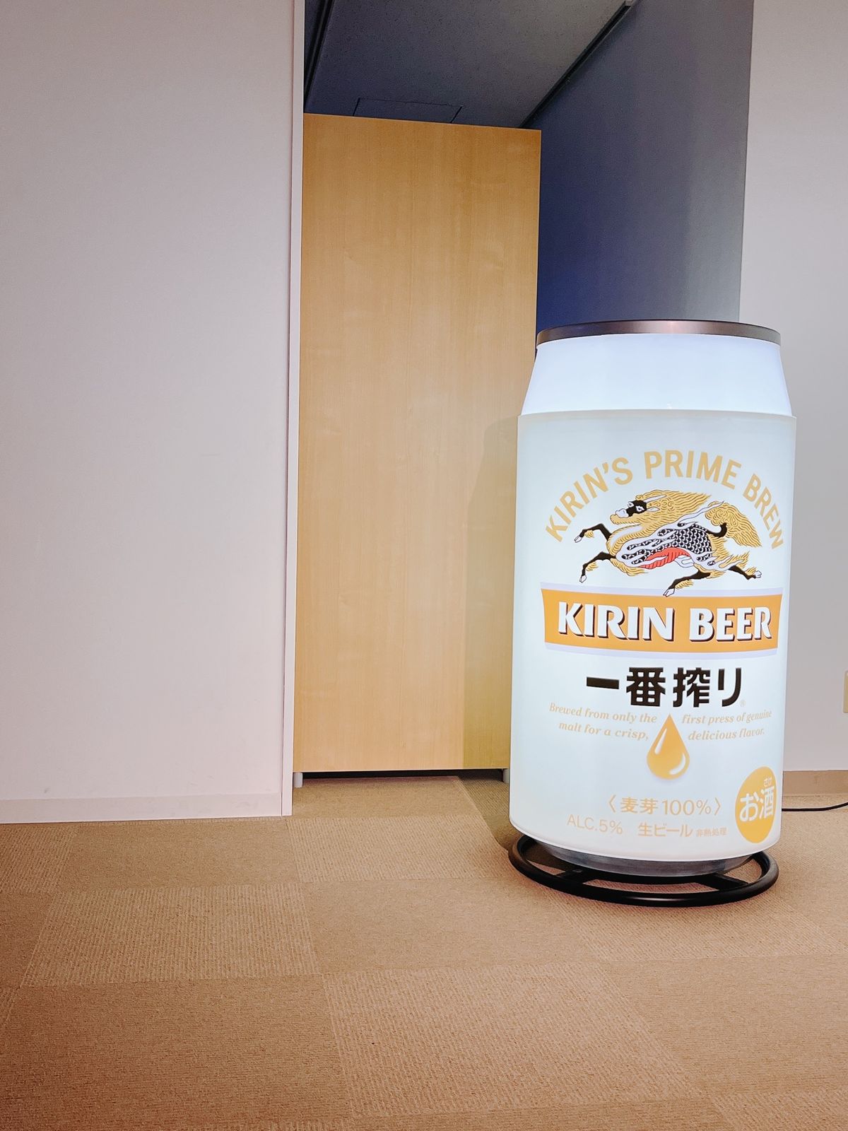 ひと通り工場見学して、これからがお楽しみの試飲会です。