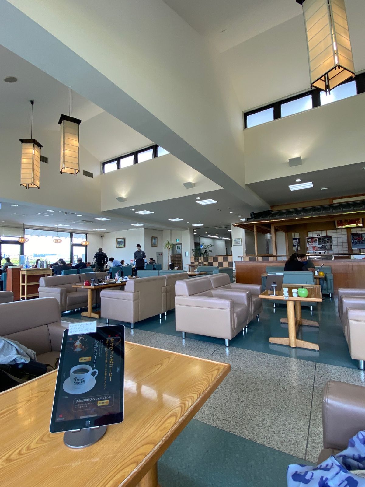 スタバが唯一無い県、という自虐ネタから始まった？
すなば珈琲
（今はあるけ...