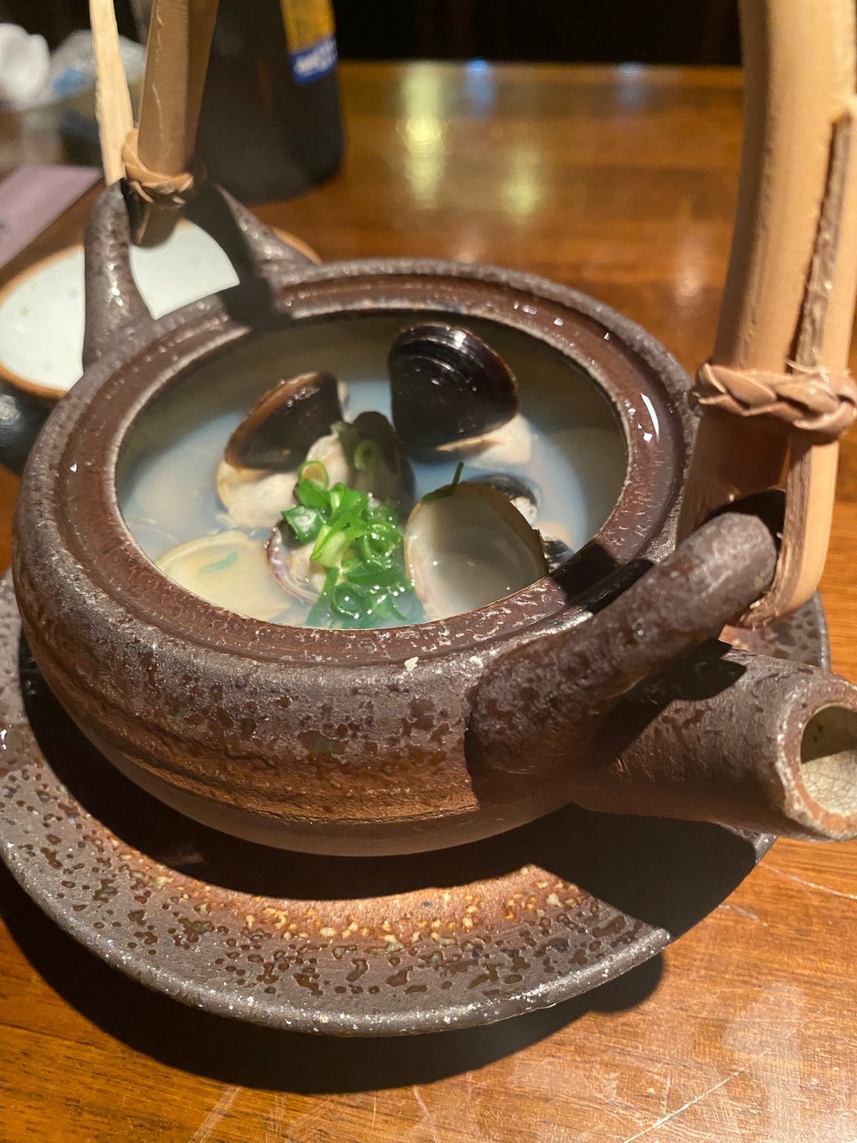 2日目、松江の夕食は
やはり　大和しじみ！

宍道湖沿いのしじみ居酒屋にて...