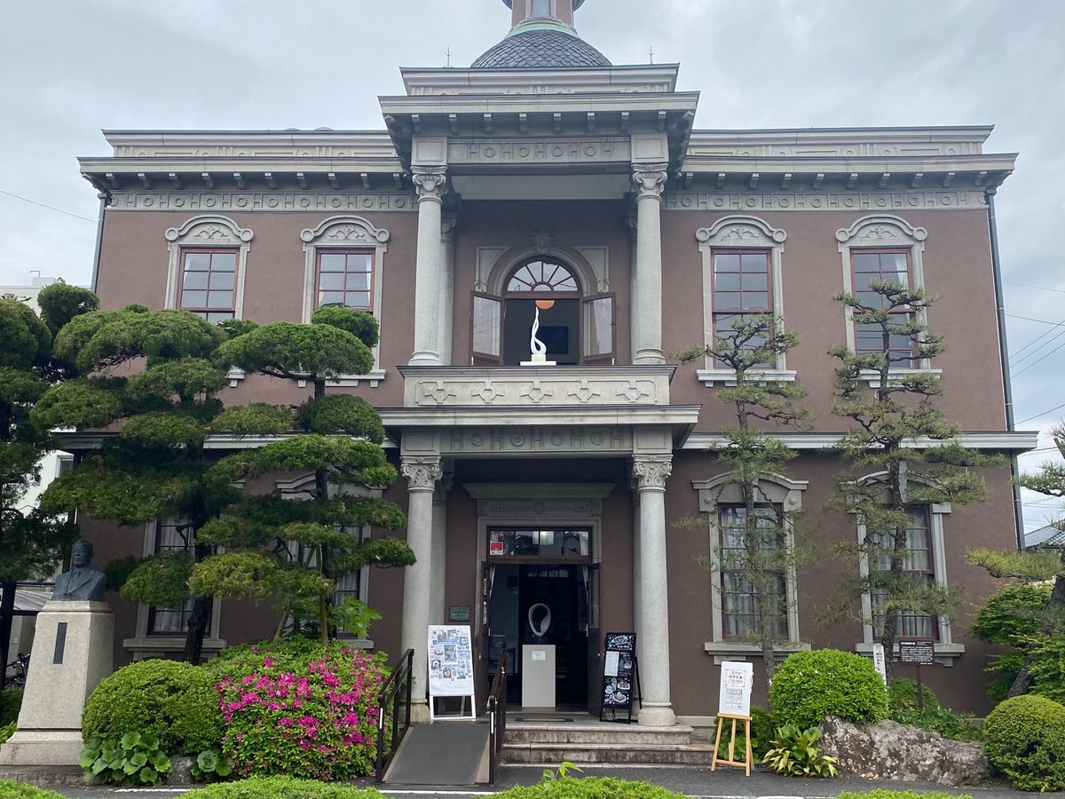 4日目。ほぼ帰るだけの日です。
高速に乗っても7時間はかかる帰り道ですか、...