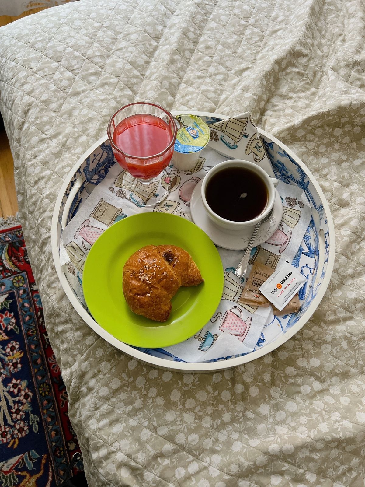 エアビーの朝食がかわいい
本場のボロネーゼとカフェを堪能