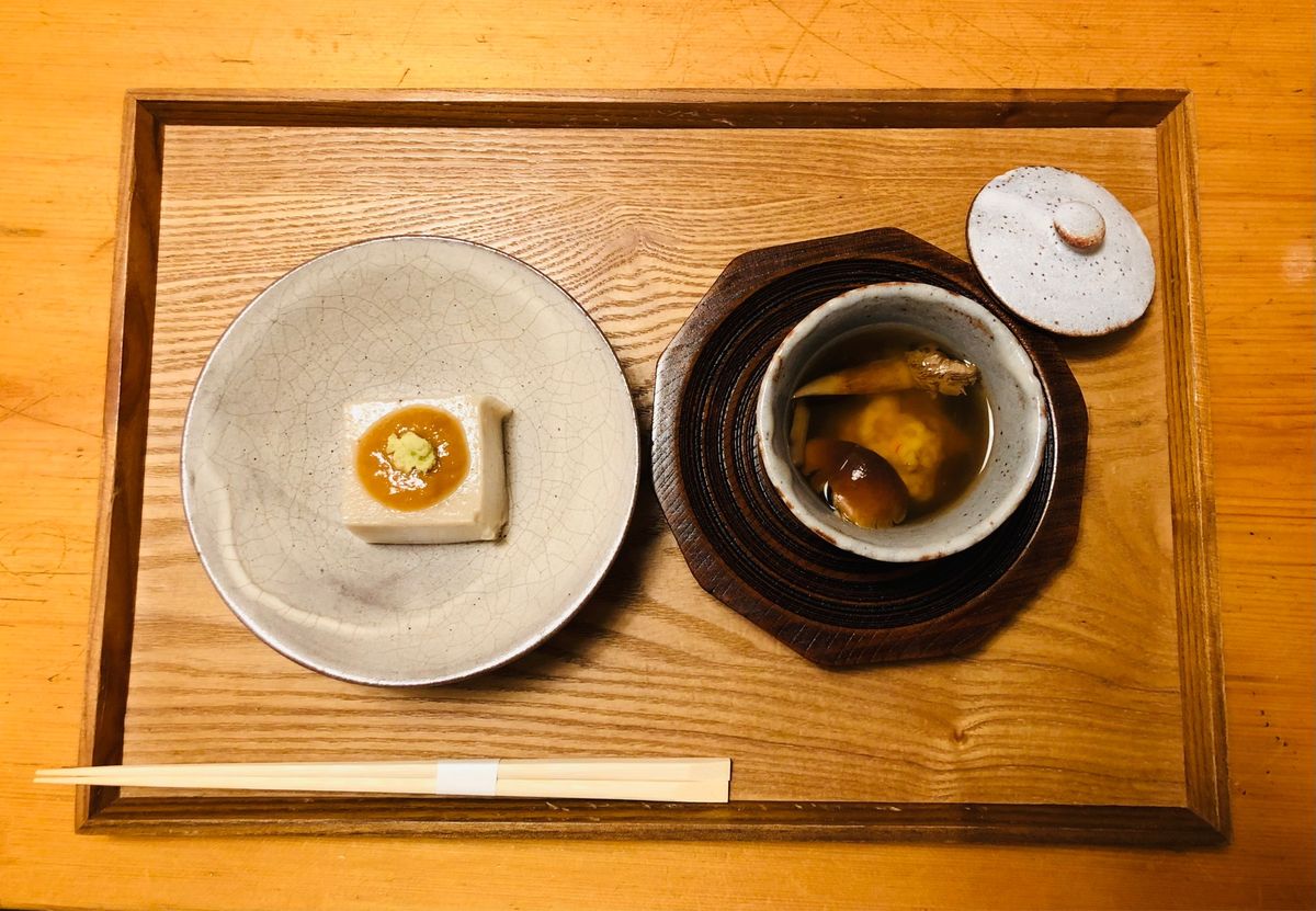 地元の有名店らしいですが、お蕎麦はよくわかりません。
とても時間がかかりま...