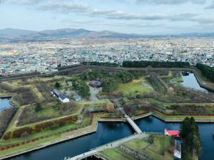 トラピスチヌ修道院、五稜郭を観光しました。
トラピスチヌ修道院では、修道女...