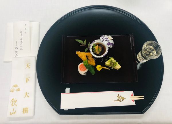 日本・兵庫「有馬温泉」の写真：夕食はお部屋食でした。