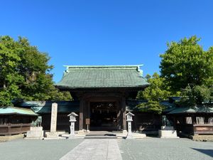 福岡県宗像市
宗像大社辺津宮（世界遺産）
●神門
●第一鳥居
●御神木（楢...