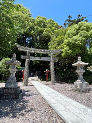 福岡県大島
宗像大社中津宮（世界遺産）
●宗像大社中津宮　鳥居
●宗像大社...