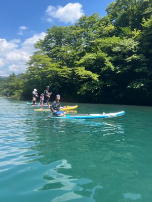 四万湖　SUP
インストラクターについて、SUPを教わった！
急旋回や止ま...