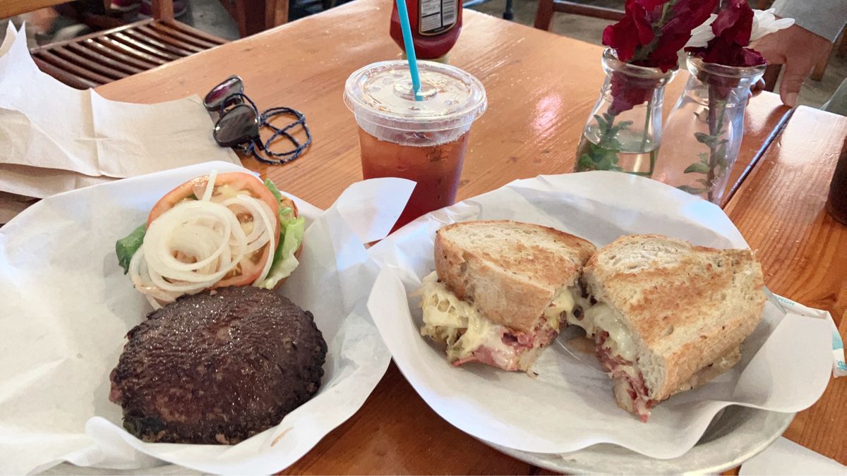 バナナパイ🍌
ルーベンサンド🤤
ハンバーガー🍔