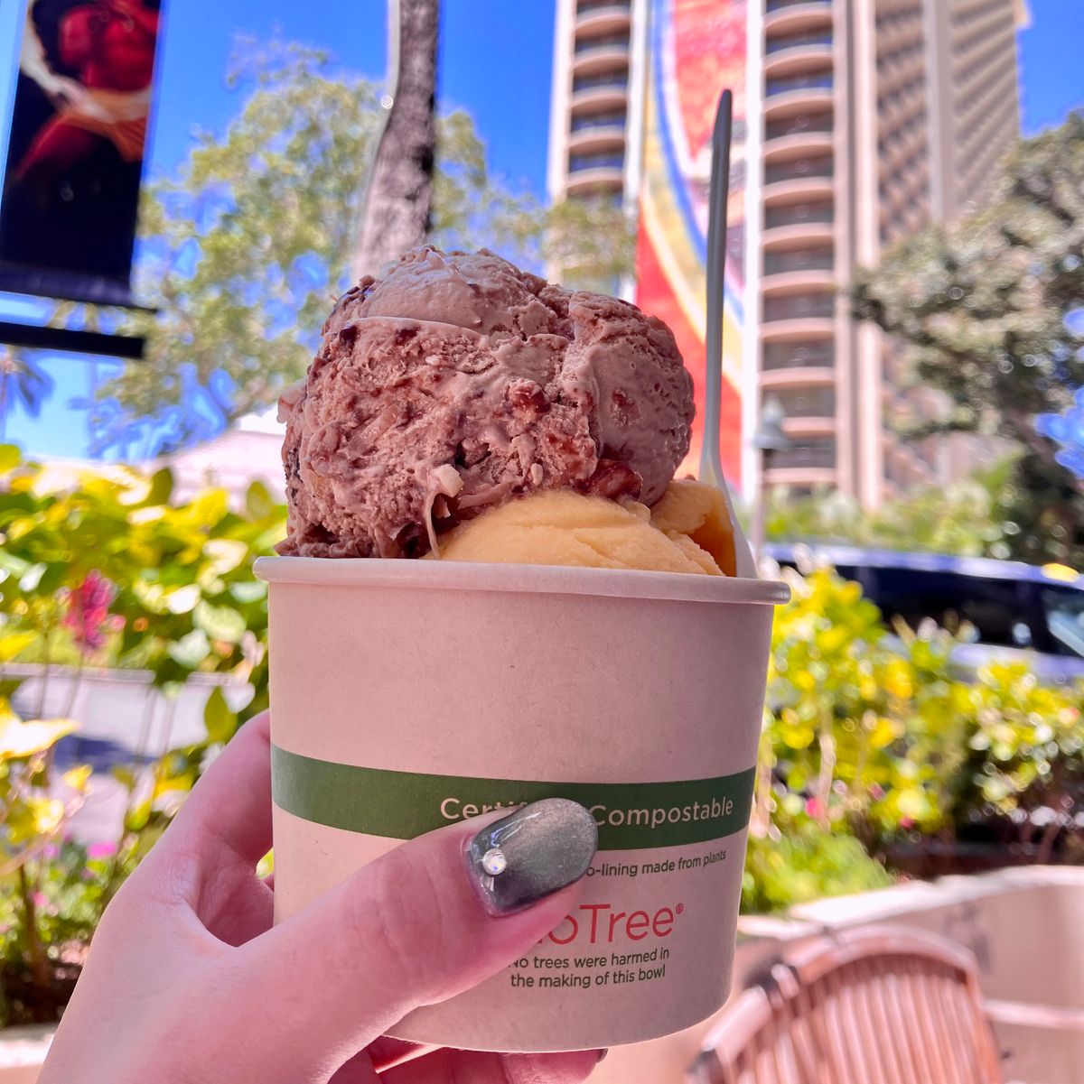 1番楽しかったのは穏やかなラグーンでのSUP🏄‍♀️
　
運動後のアイスも...