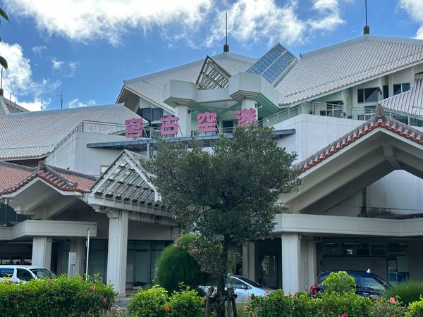 日本・沖縄県「宮古島旅行」の写真：沖縄経由で宮古島へ
伊良部大橋と17EN...