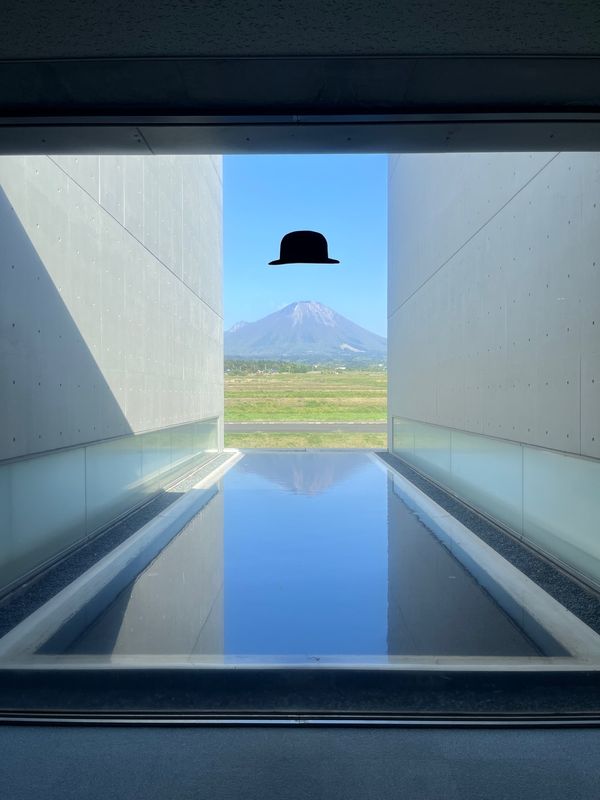 日本・鳥取県「鳥取県」の写真：植田正治写真美術館