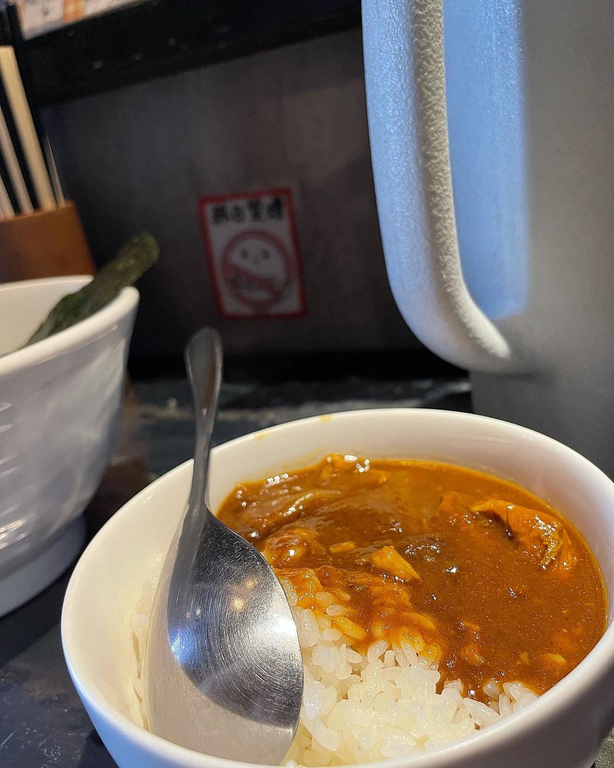 博多駅前のスタバと音なりの東比恵駅近くの中華そばかなでの中華そばミニカレーセット