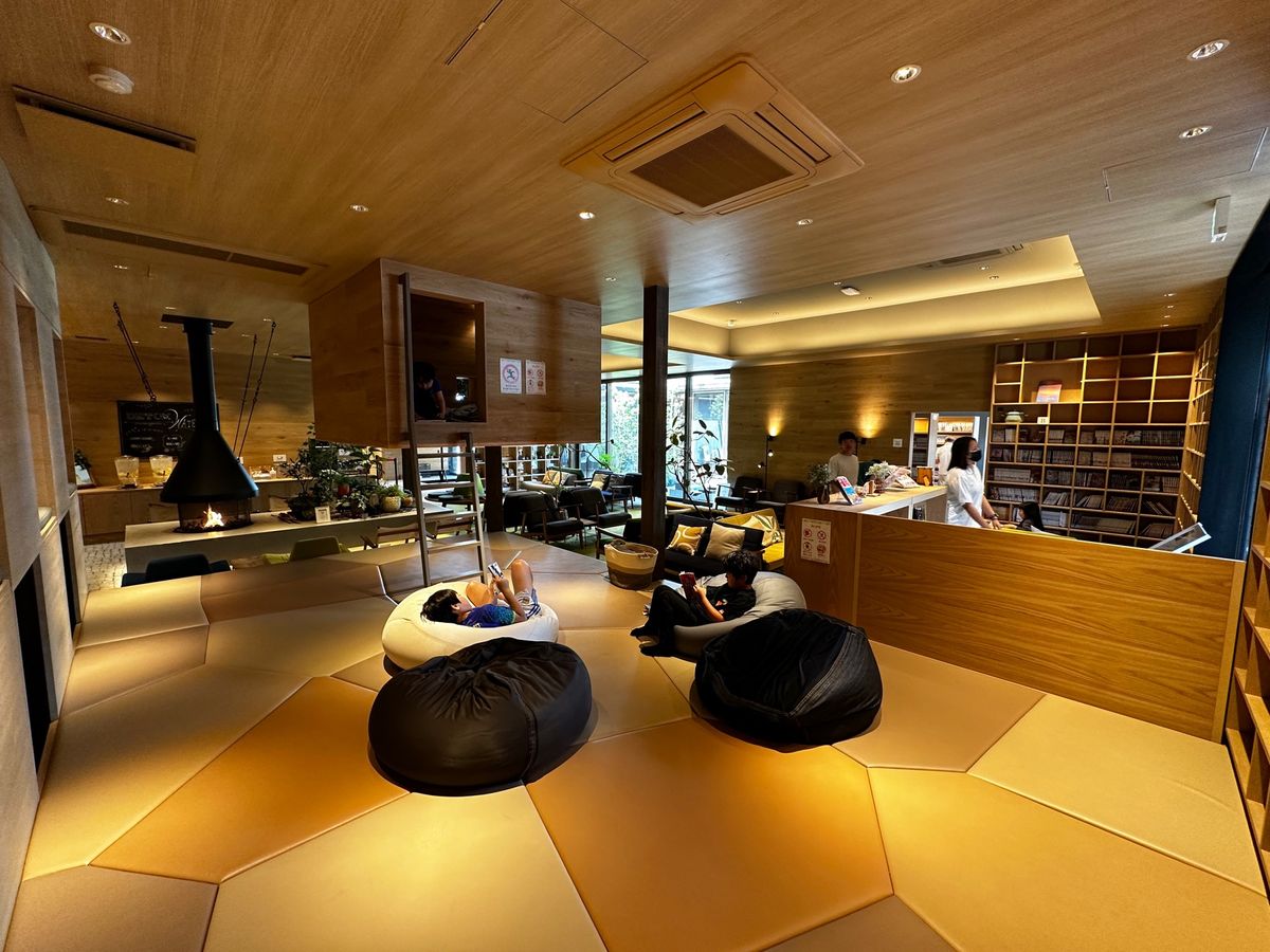 最後にかりんの湯で漫画タイム。

宿泊者はチェックアウト後も2時間無料券を...