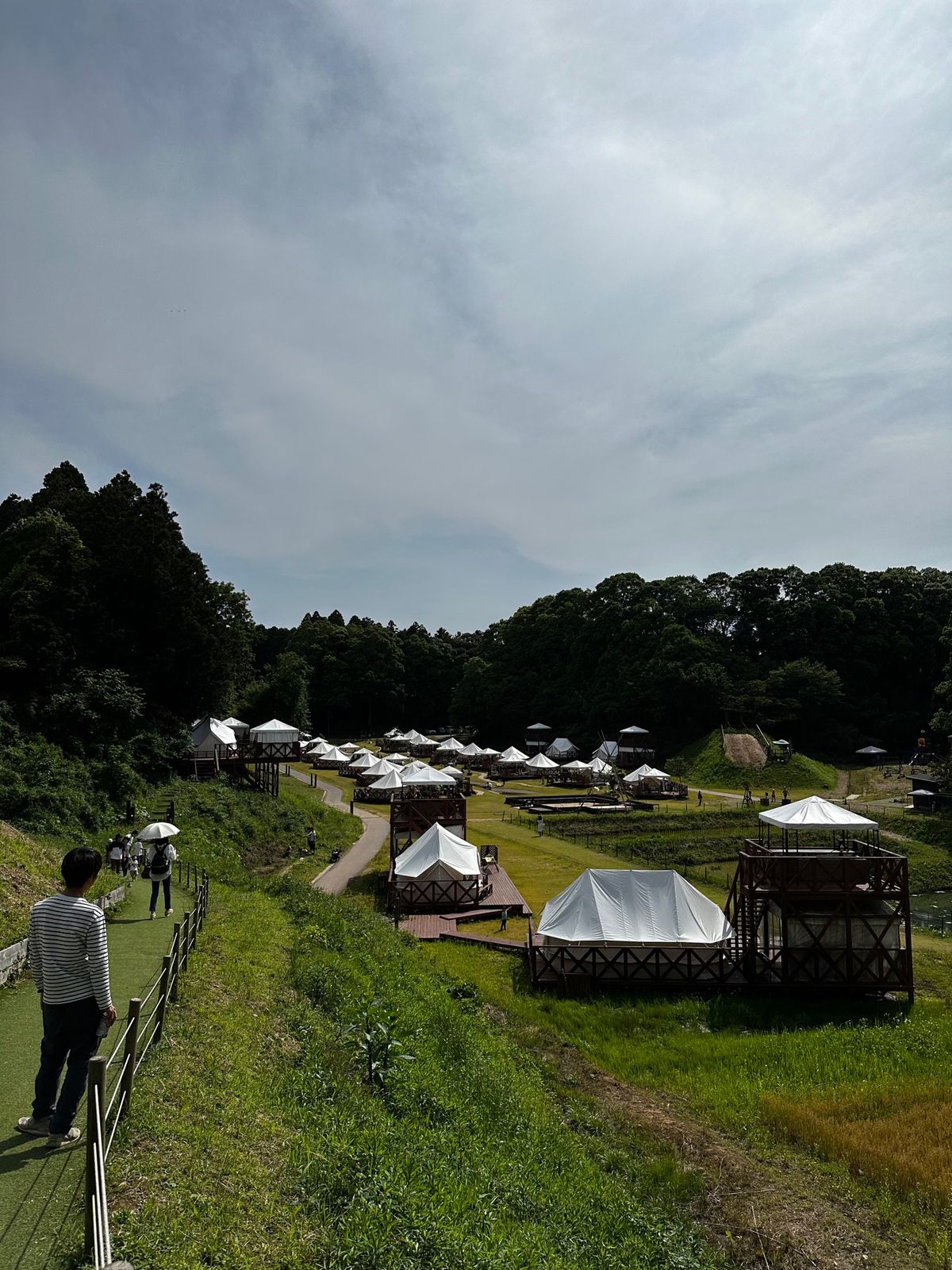 直だと1.5時間位みたいなのだけど、結局2.5時間くらいかかって到着！

...
