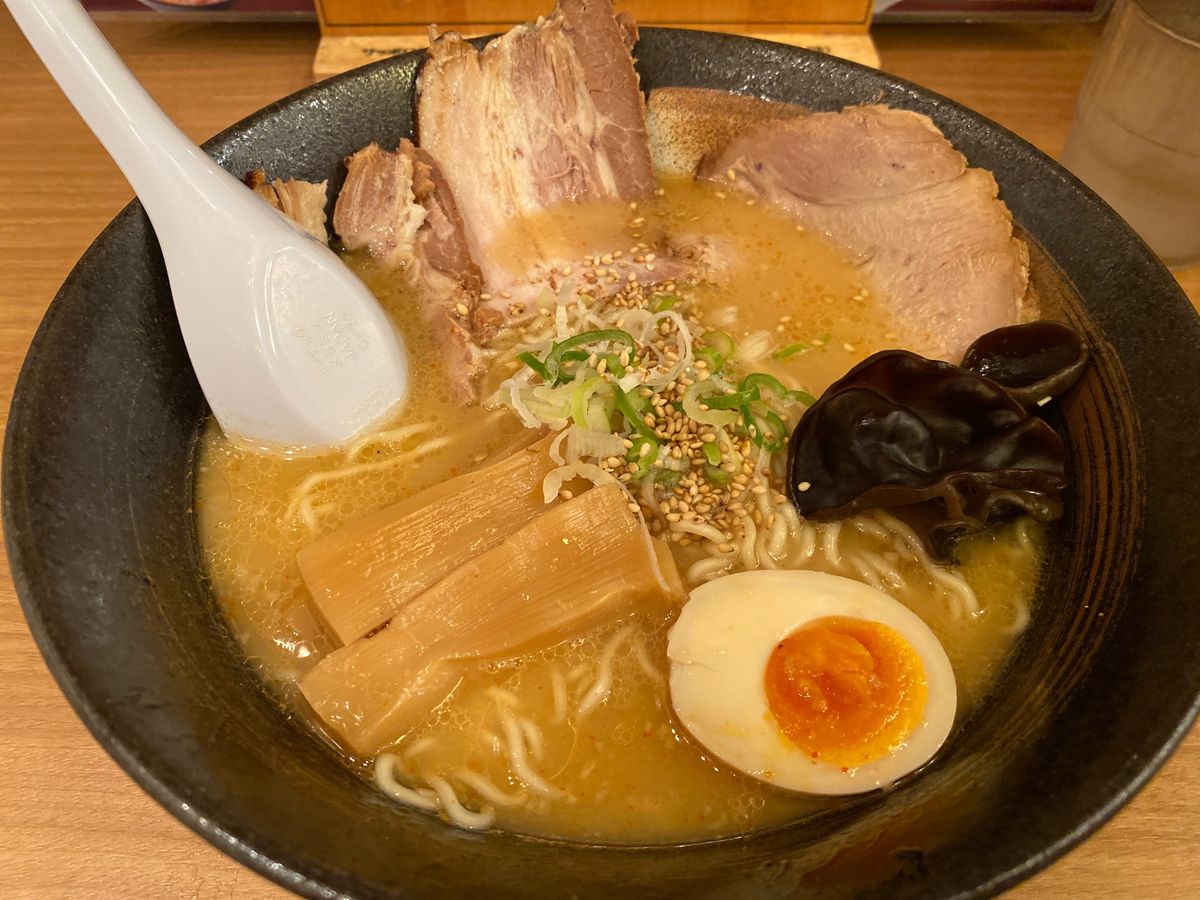 いつものルーティーン、新千歳空港温泉で汗を流してから飛行機に乗ります。
今...