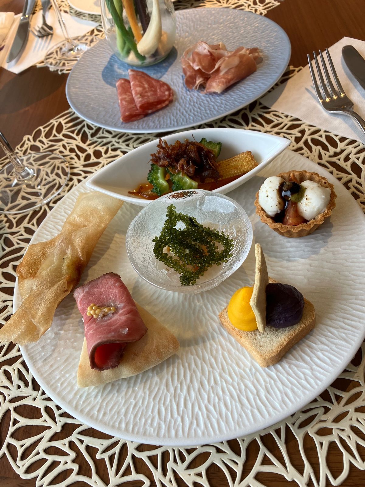 ANAインターコンチネンタル石垣リゾートではとにかく食べて飲みまくりました...