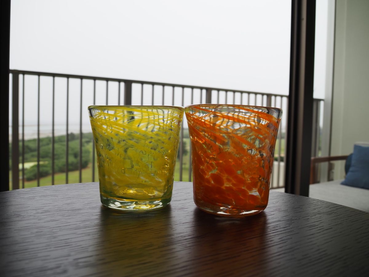 吹きガラス体験！
琉球ガラスのグラスつくりました。
難しかった〜！