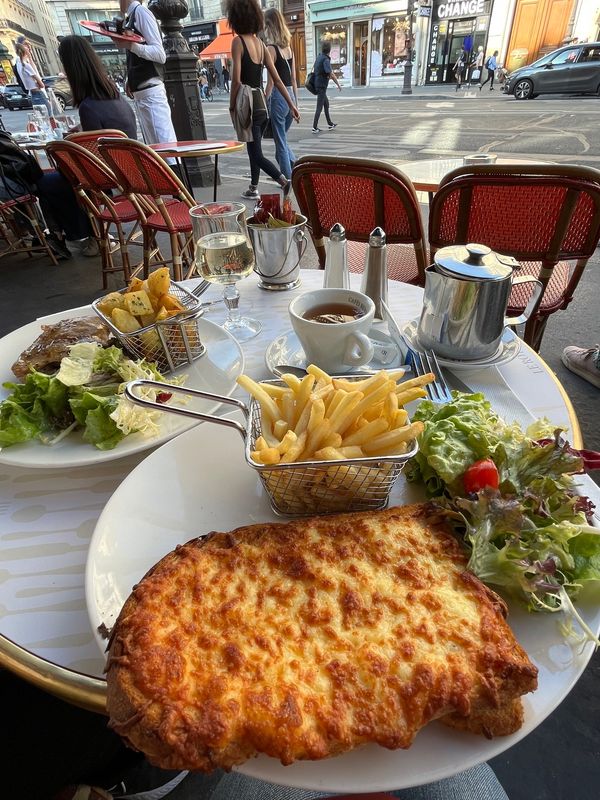 フランス・パリ「PAR✈︎」の写真：クロックムッシュ