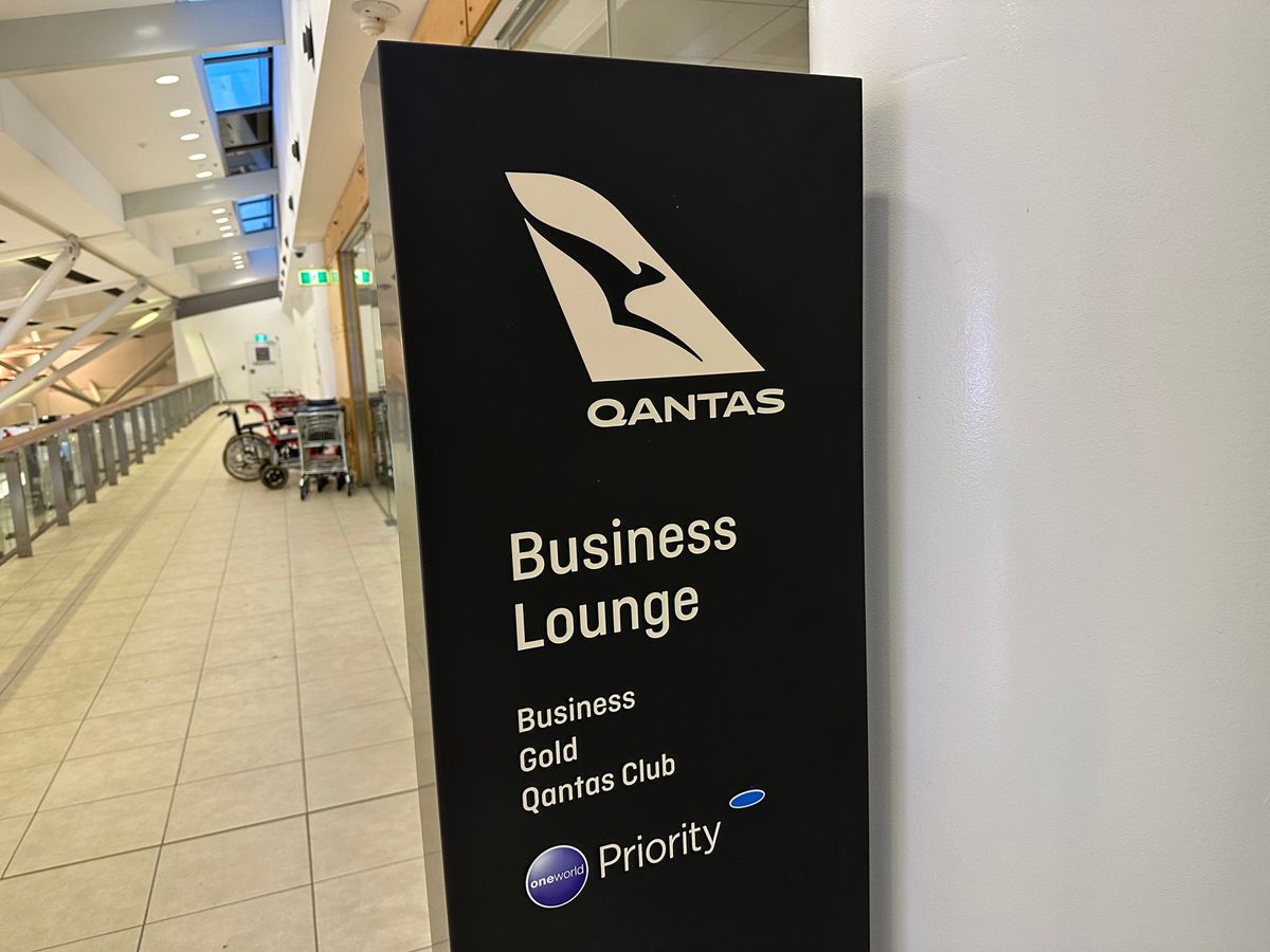 8/15
シドニー空港
カンタス航空ラウンジで最後のくつろぎ