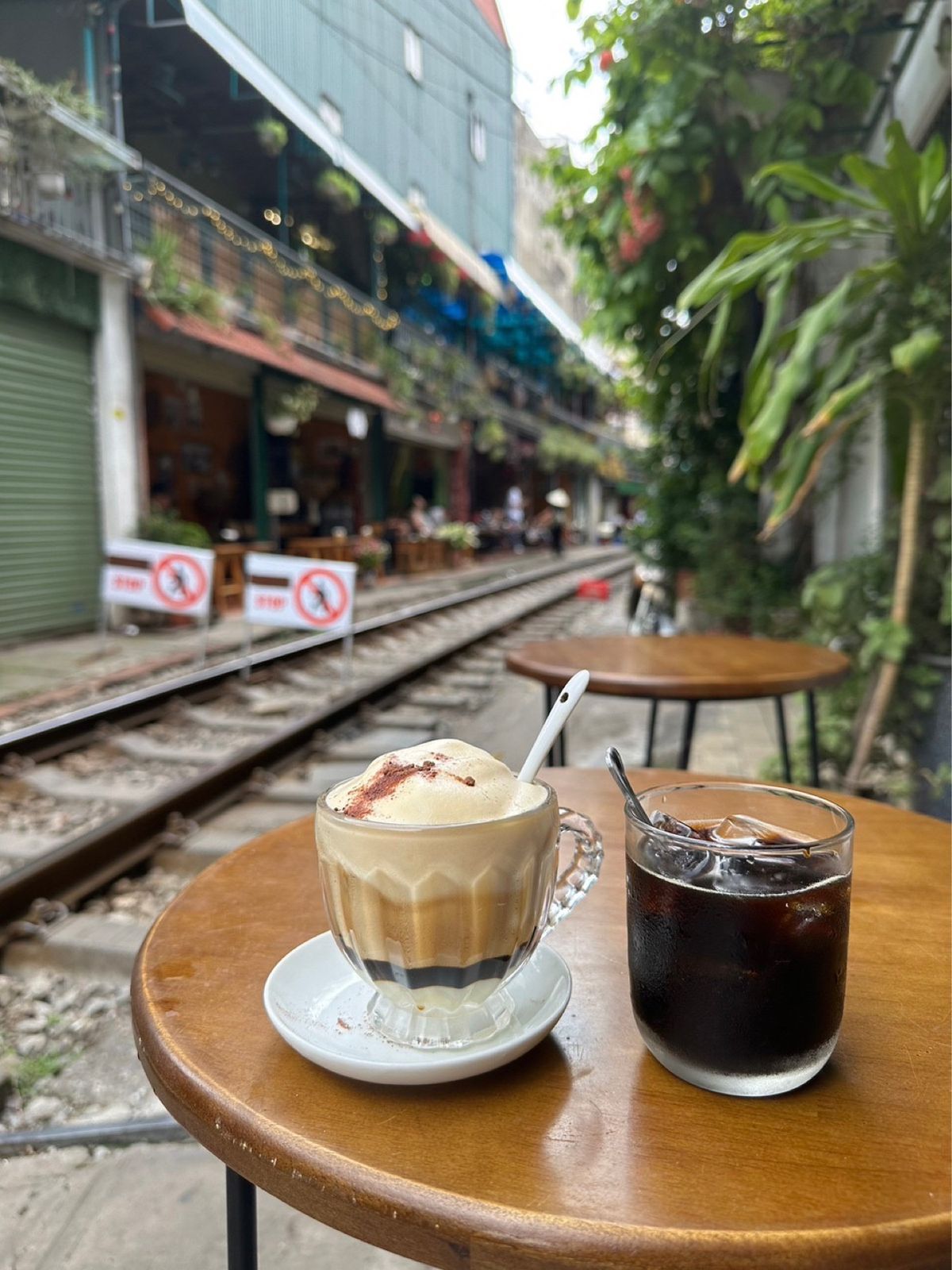 3日目🍚多分チェーの氷かドリアンでお腹壊した
バインミーは多分パクチー入っ...