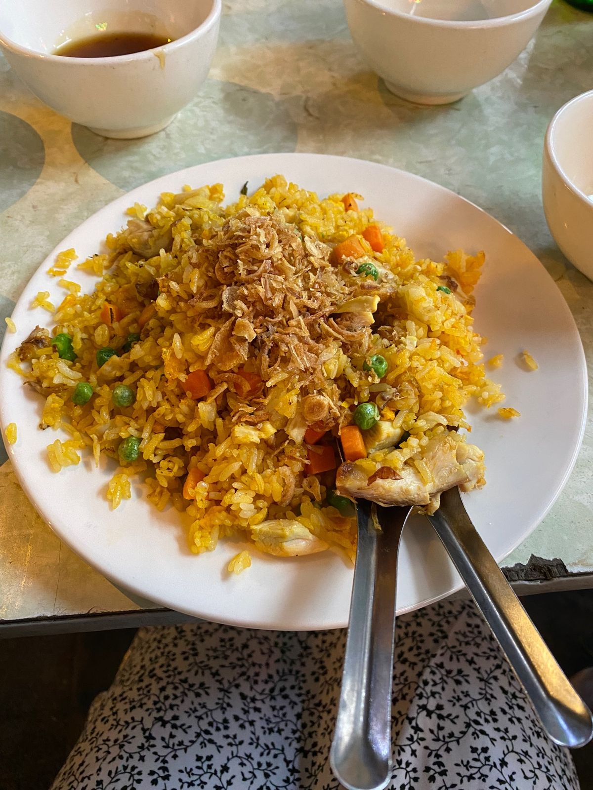 2日目🍚揚げ春巻きみたいなのほぼ毎食出たけど美味しかった