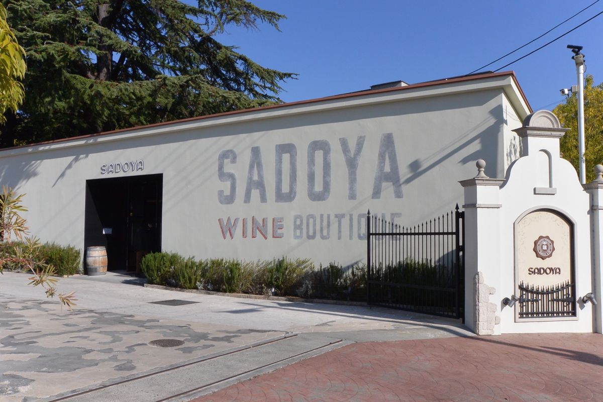 サドヤワイナリー／甲府城の紅葉／武田神社「姫の井戸」