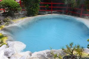 地獄めぐり／由布院ステンドグラス美術館／湯の坪街道「由布院の猫屋敷」