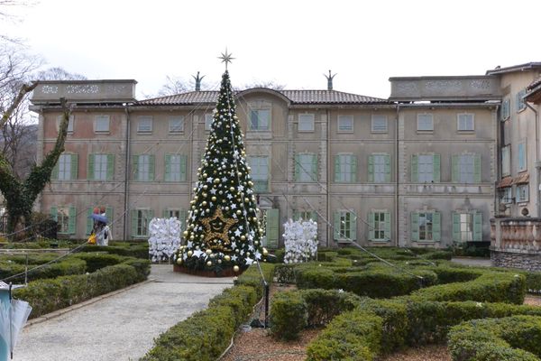 日本・神奈川県「箱根〜両親と1泊2日の旅」の写真：星の王子さまミュージアム／箱根ガラスの森美術館