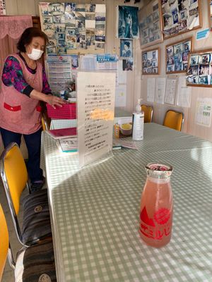 仙法志御崎海岸でアザラシを見たあと、沓形のお祭り見学し、今日の最後もやっぱ...