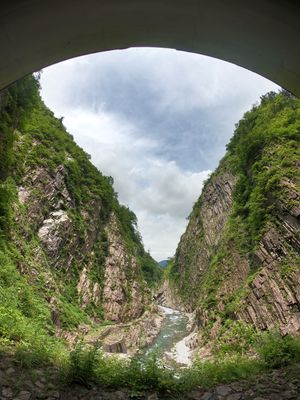 初めて行った
清津峡渓谷トンネル！
想像以上の感動でした。