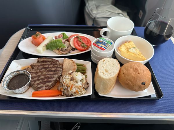 ベトナム・ホーチミン「ベトナム　ホーチミン」の写真：帰りのシートはベースは行きと同じだと思う...