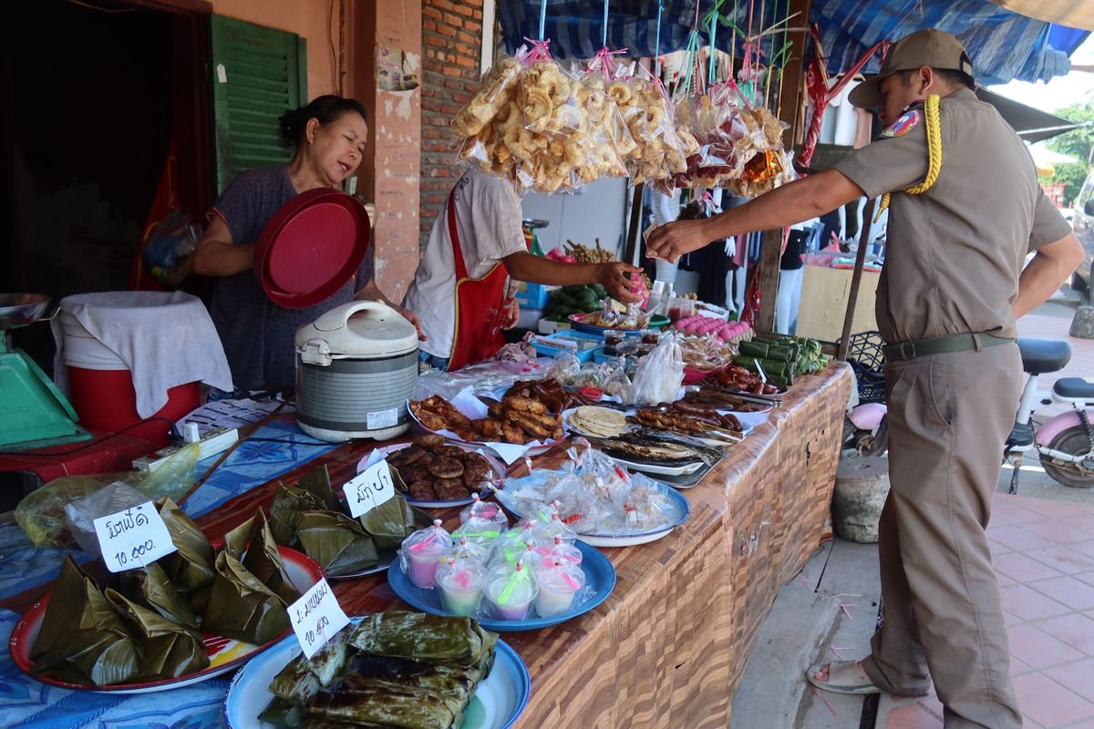 ゆっくり観光できるのもこの日が最後。
いつもは行かないナムカン川の向こう側...