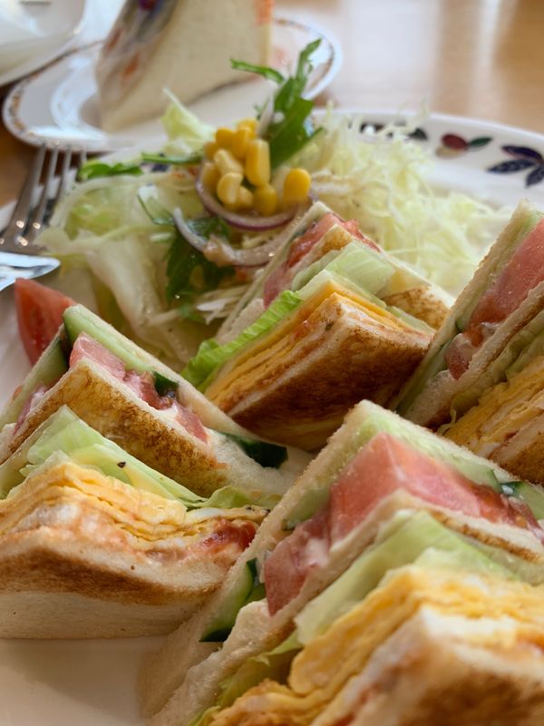 日本・京都府「比叡山から京都」の写真：福知山、パン屋