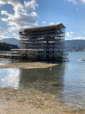 厳島神社、改装中