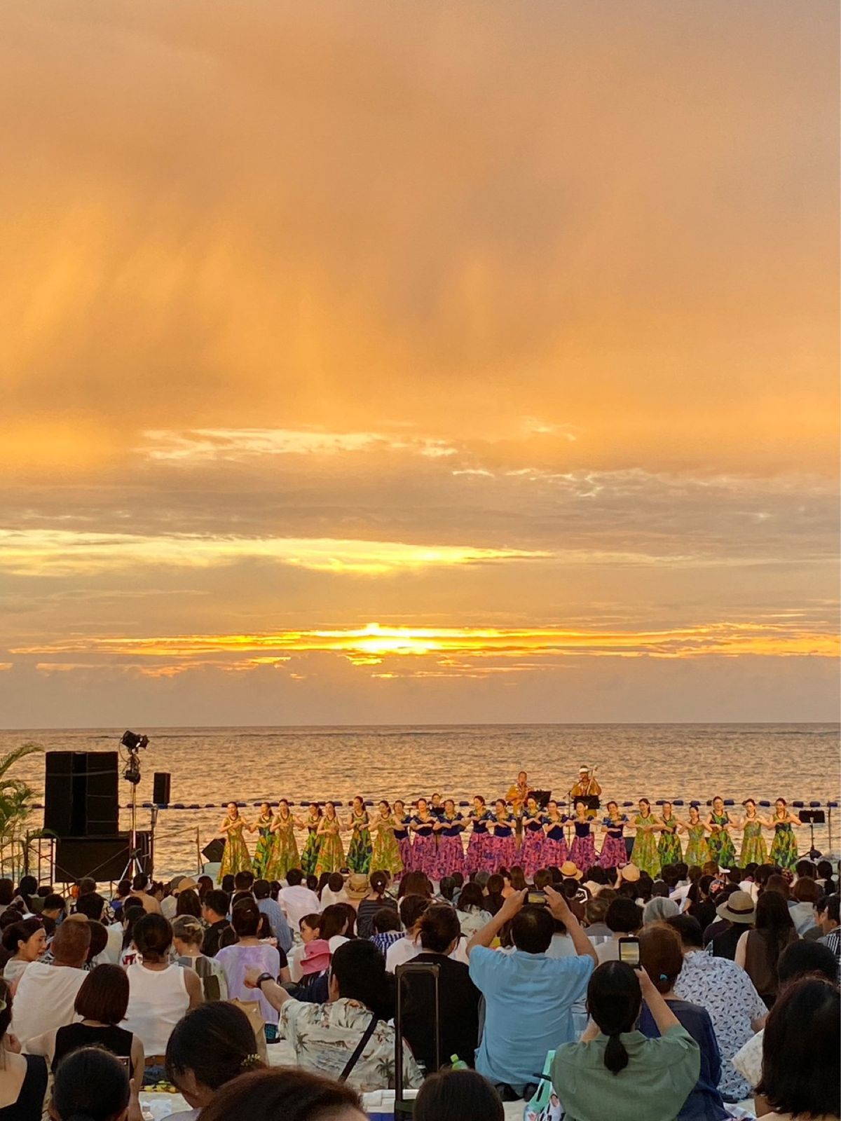 2日間に渡って開かれるフラの祭典、「ムーンビーチルアウ」。4年ぶりの開催。...