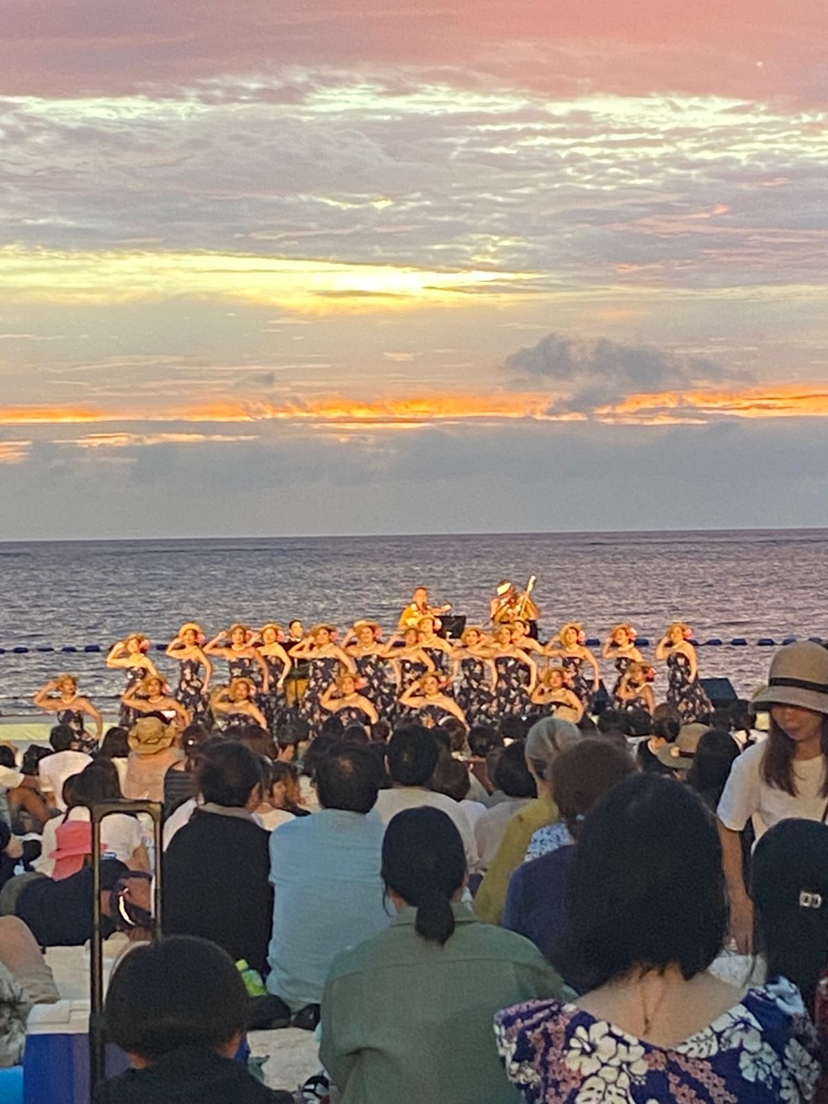 2日間に渡って開かれるフラの祭典、「ムーンビーチルアウ」。4年ぶりの開催。...
