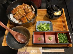 美ヶ原高原　観光荘　松本市美術館